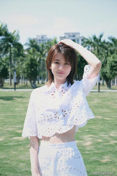 娱乐吃瓜酱变白