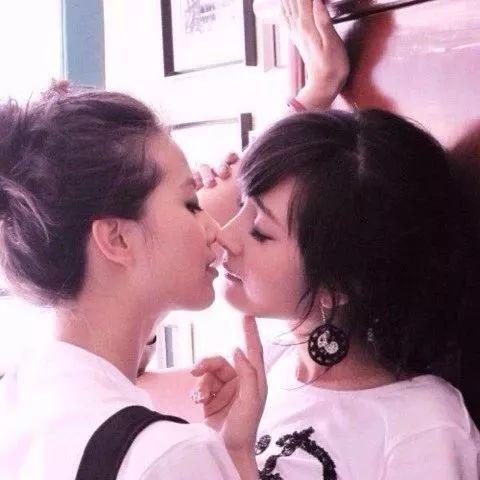 娱乐圈吃瓜故事一分钟,明星背后的惊人真相