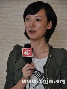 杨舒 资料,才华横溢的艺术家与她的艺术之路