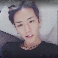 网红老男人图片